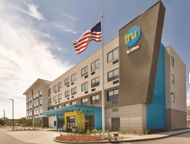 Tru By Hilton Meridian Boise West Id Exterior photo